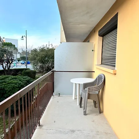 Bel Appartement, Terrasse, Parking Prive 公寓 *