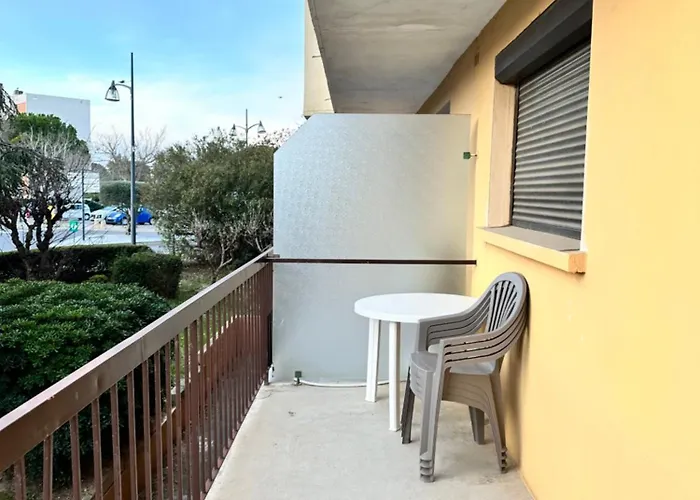 Bel Appartement, Terrasse, Parking Prive 公寓 *